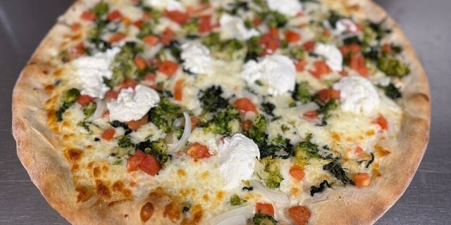 Primavera Pizza