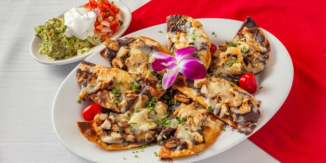 Nachos Azteca