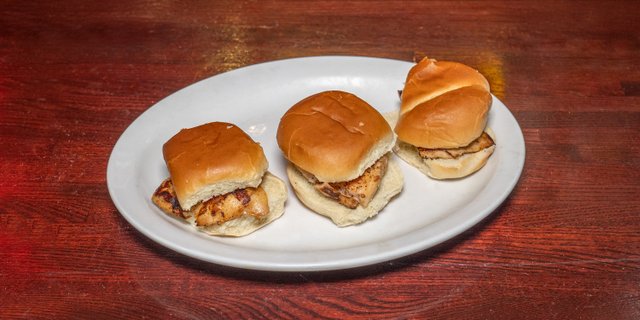 Grilled Chicken Sliders