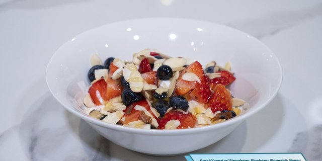 Greek Yogurt Cups