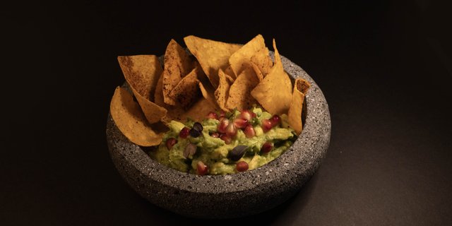 Guacamole w/ Totopos