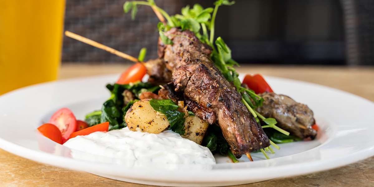 Anna's Harborside Grille