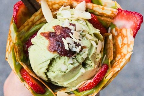 Matcha Chocolate Truffles Crêpe