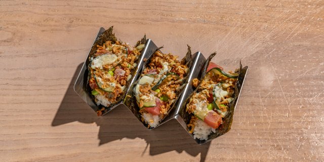 Classic Soy Tuna Poke Tacos