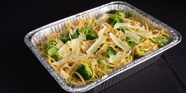 Linguini w/ Broccoli