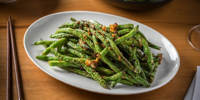 Sichuan Blistered Green Beans