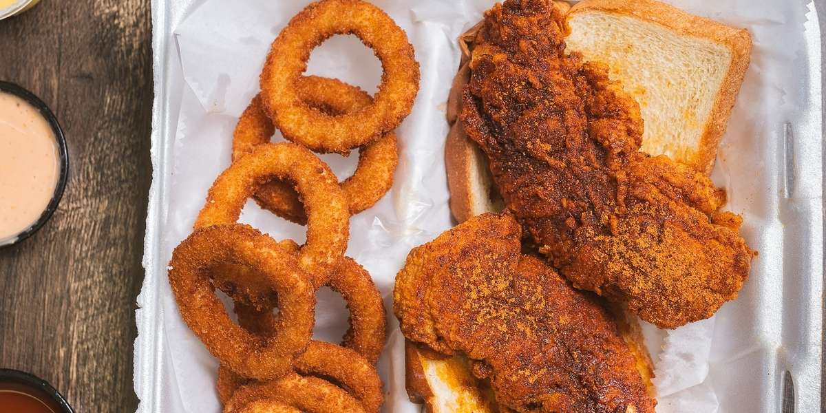 Jaws Hot Chicken & Seafood