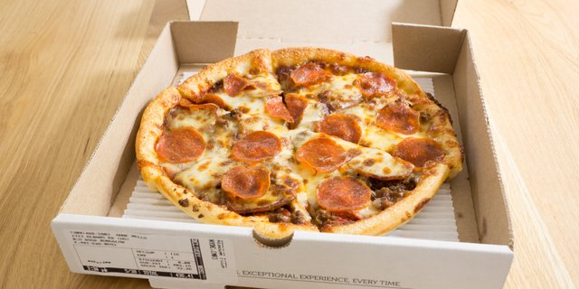 NY Deli Pizza