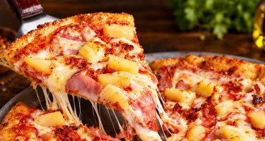 Five Bros Pizza