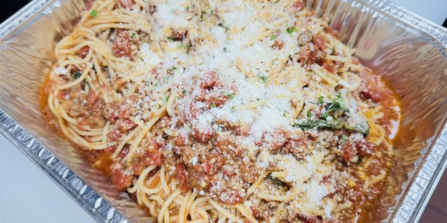 Pasta w/ Bolognese Sauce