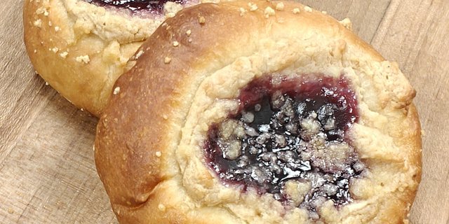 Peanut Butter & Jelly