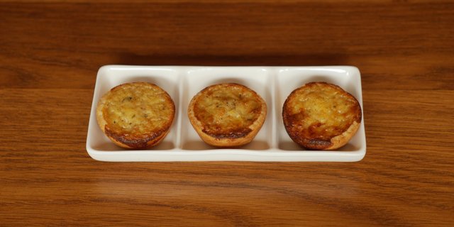 Mini Quiche w/ Bacon