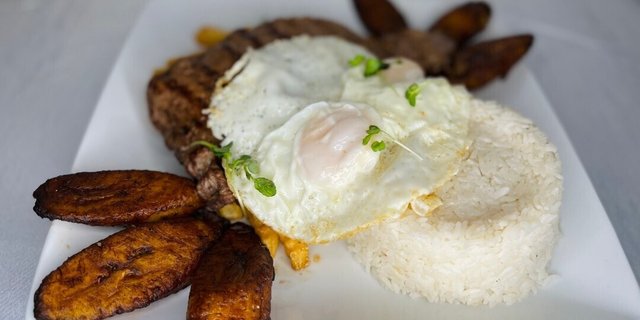 Bistec a lo Pobre