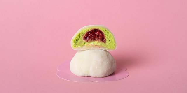Pistachio Raspberry Mochi