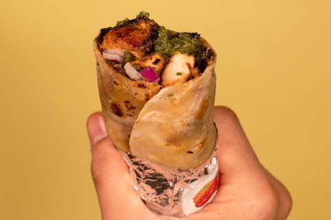 Chicken Tikka Roll Tray