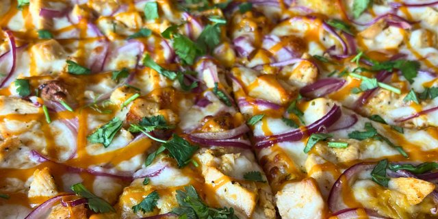 Smokehouse Roman White Pizza