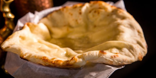 Cheese Naan