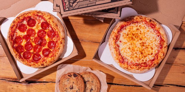 Individual Pizza Boxed Lunch