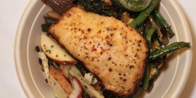 Roasted Salmon Garden Bowl