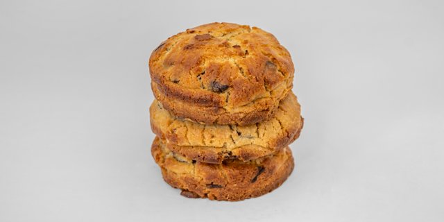 25 Big Bang Chocolate Chip Cookies Box