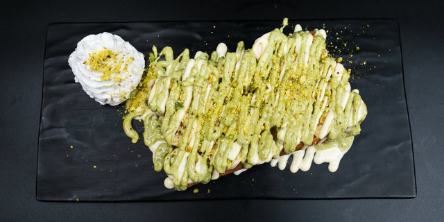 Pistachio Crepe/Waffle