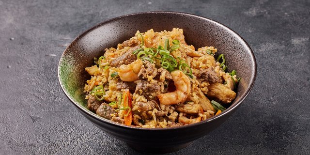 Carne Chaufa Tray