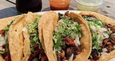 La Tía Paisa Taco Shop