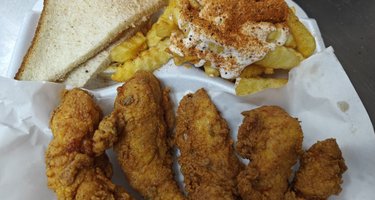 Best Wings & Deli