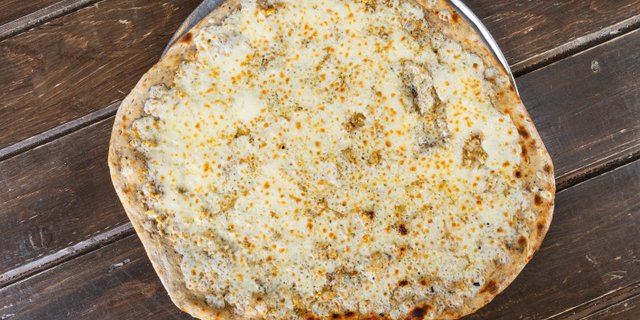 Garlic Cheese Sticks
