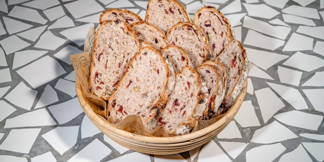 Cranberry Walnut Sliced Bread