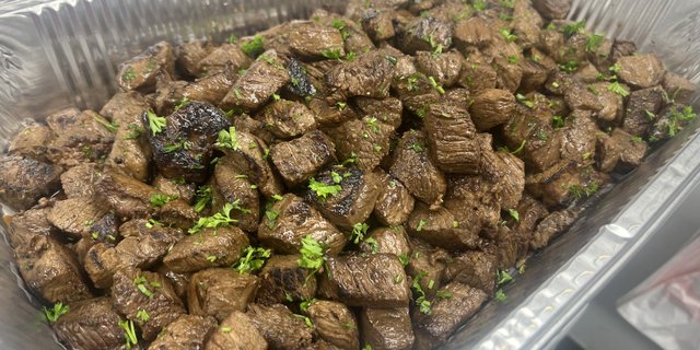 Prime Top Sirloin Steak Pieces Pan