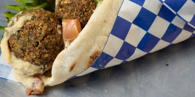 Falafel Pita Wrap