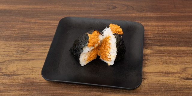 Texas-Size Onigiri Spicy Tuna