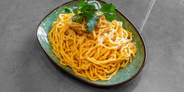 Garlic Noodles