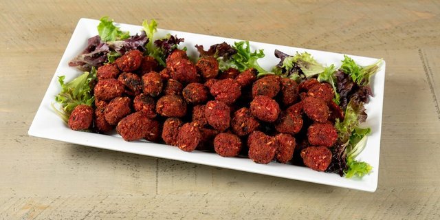 Baked Beet Falafel Tray (protein)