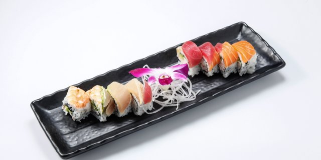 Rainbow Fresh Roll