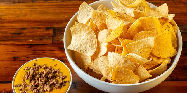 Icehouse Queso Party Pack