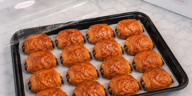 Mini Pain au Chocolat Platter