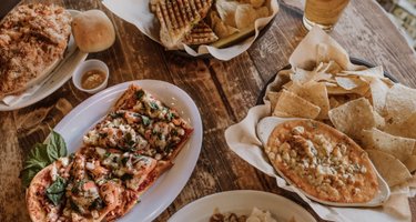 Mckinney's Irish Pub