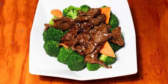 Beef & Broccoli