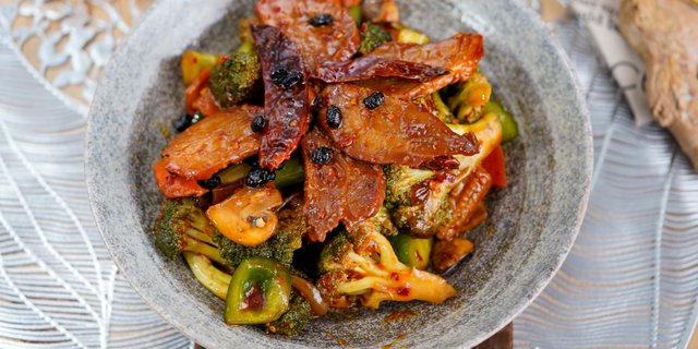 Pork w/ Black Bean Sauce