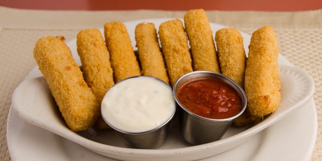 Mozzarella Sticks