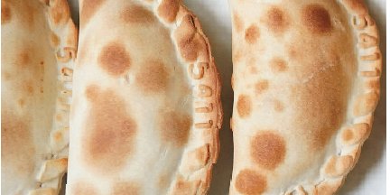 3 Empanadas Boxed Lunch