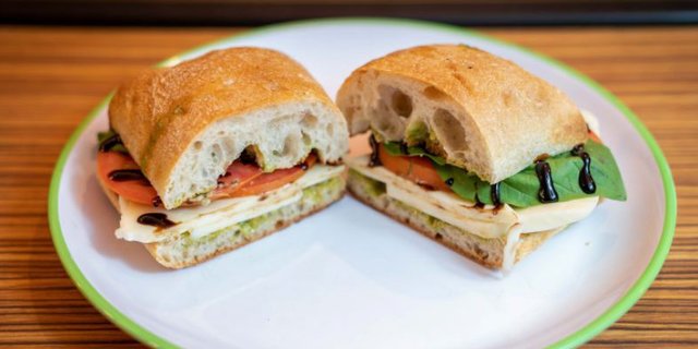 Caprese Sandwich