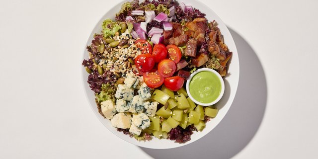 Seeded Wedge Salad (Tray)