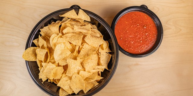 Chips & Casa Mia Salsa Tray