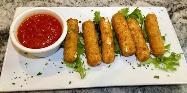 Mozzarella Sticks