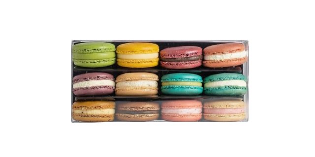 12 Macarons