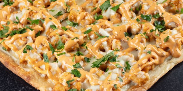 Chicken Chipotle Pizza