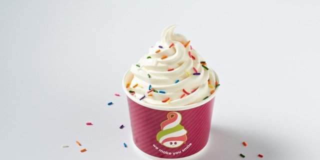 Cake Batter Frozen Yogurt